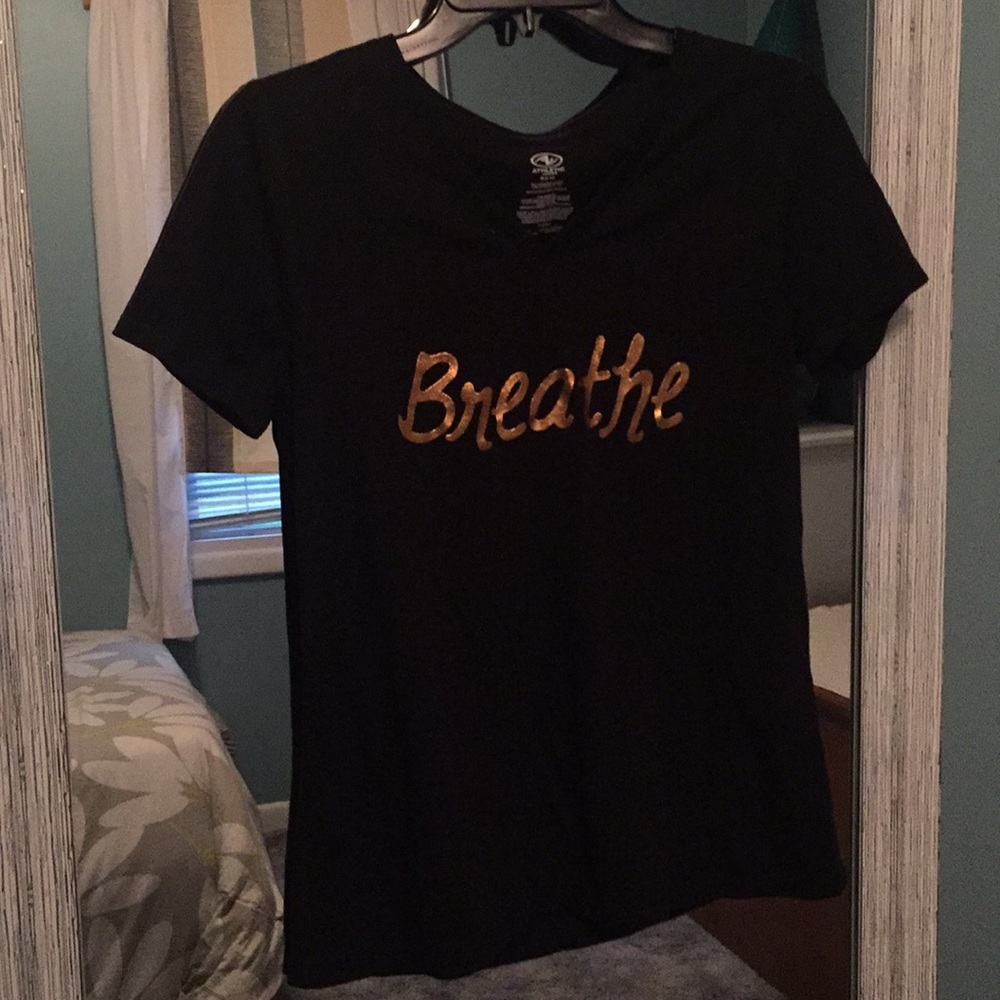 Tee shirt